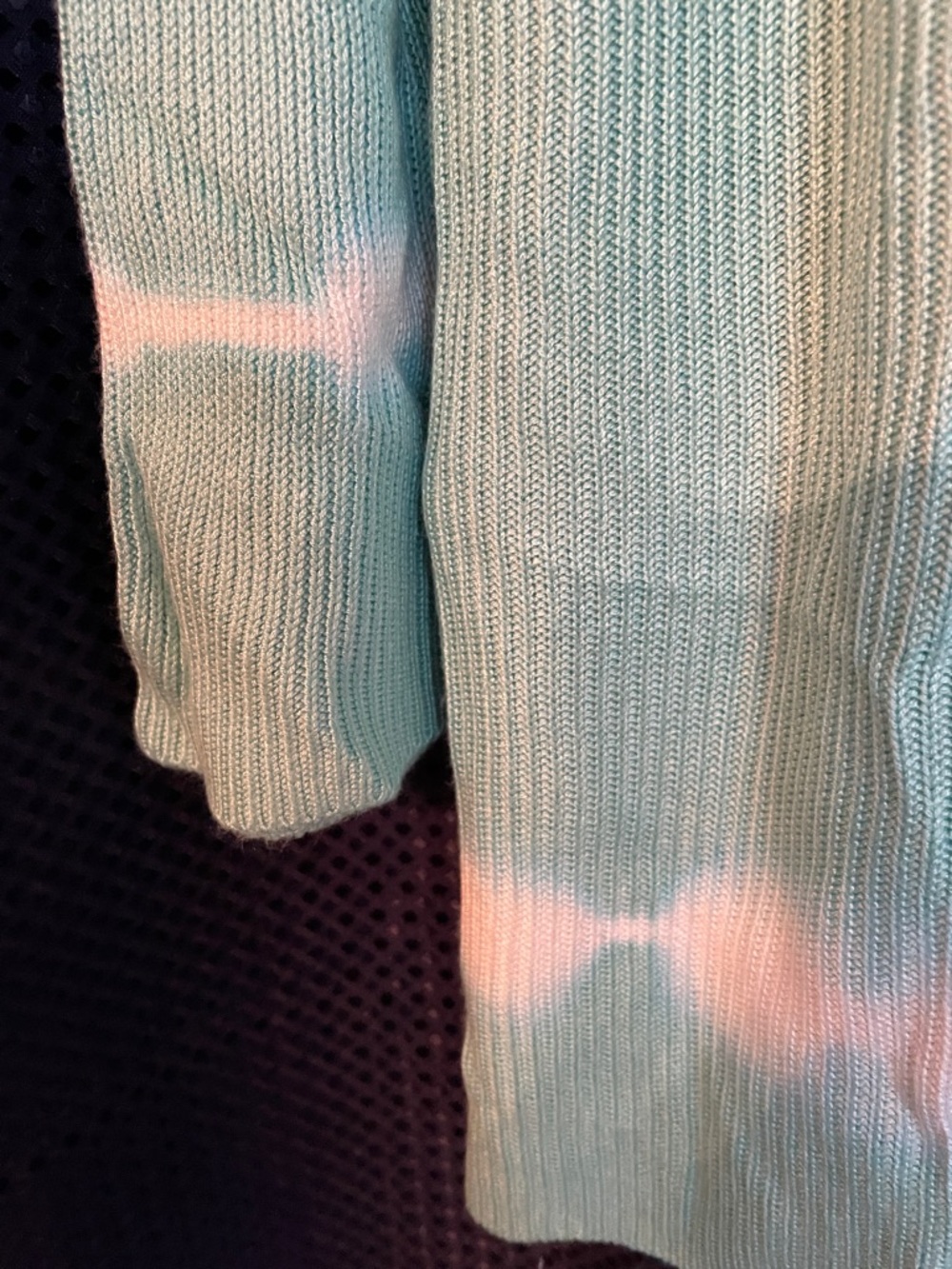 MACARON Aqua and White Ribbed V-Neck Top - Picture 6 of 16